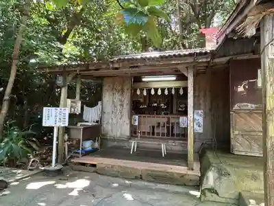 世持神社(沖縄県)