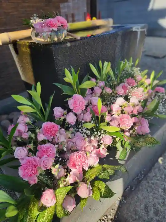 上尾御嶽神社の手水舎
