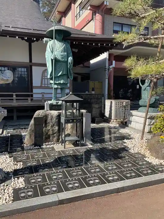 無量寺の本殿・本堂