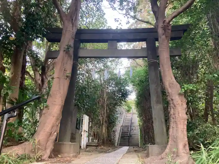 厳島神社(神奈川県)