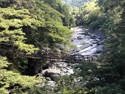 蔓橋地蔵尊の周辺