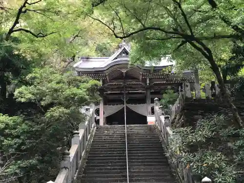 大宝寺の本殿