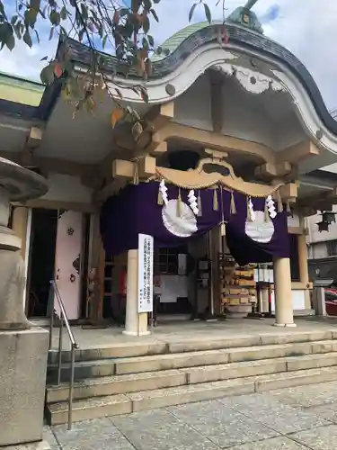 綱敷天神社の本殿・本堂
