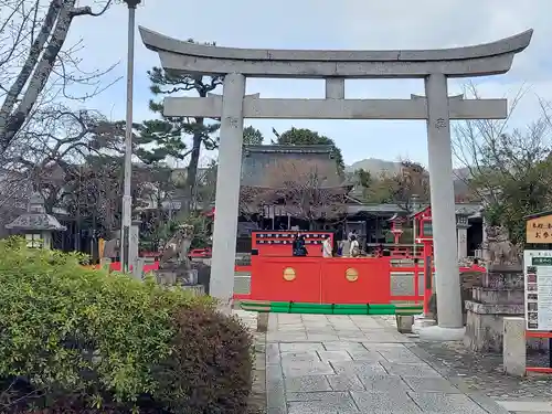 車折神社の鳥居