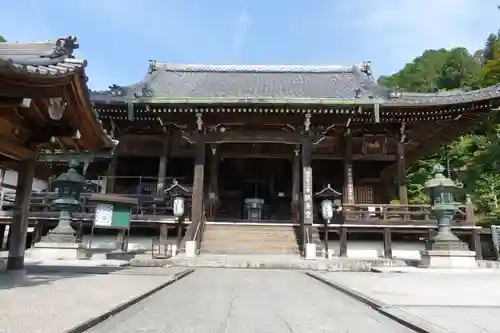 善峯寺の本殿・本堂