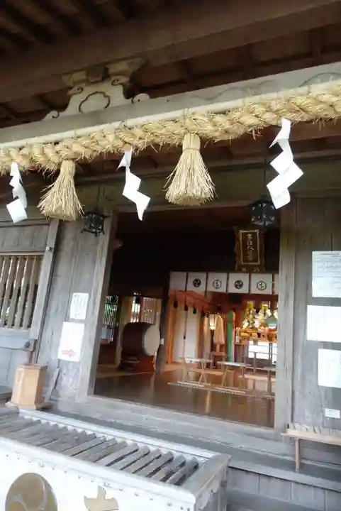 事任八幡宮の本殿・本堂