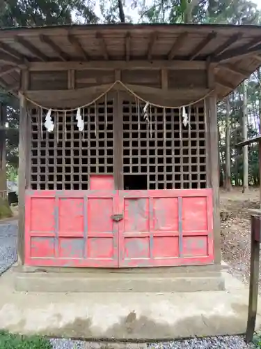 間々田八幡宮の末社