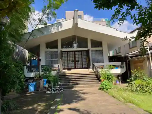 誓教寺の本殿・本堂