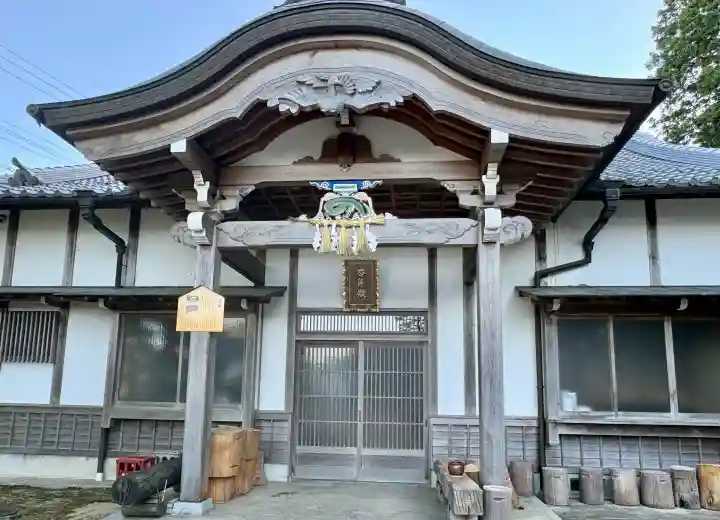 猪田神社の{uncategorized: "未分類", other: "その他", undefined: "問題あり", building: "その他建物", grave: "お墓", sacred_gate: "鳥居", guardian: "狛犬", statue: "像", buddha: "仏像", history: "歴史", nature: "自然", garden: "庭園", animal: "動物", pagoda: "塔", temizu: "手水舎", mountain_gate: "山門・神門", sanctuary: "本殿・本堂", subordinate: "末社・摂社", art: "芸術", scenery: "景色", jizo: "地蔵", ema: "絵馬", goshuin: "御朱印", omikuji: "おみくじ", items: "授与品その他", amulet: "お守り", goshuincho: "御朱印帳", eats: "食事", festival: "お祭り", votive_dance: "神楽", shichigosan: "七五三参", wedding: "結婚式", experience: "体験その他", initially: "初詣", around: "周辺", anti_infection: "感染症対策"}