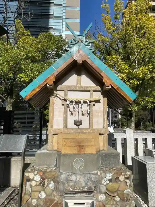 陶栄神社の{uncategorized: "未分類", other: "その他", undefined: "問題あり", building: "その他建物", grave: "お墓", sacred_gate: "鳥居", guardian: "狛犬", statue: "像", buddha: "仏像", history: "歴史", nature: "自然", garden: "庭園", animal: "動物", pagoda: "塔", temizu: "手水舎", mountain_gate: "山門・神門", sanctuary: "本殿・本堂", subordinate: "末社・摂社", art: "芸術", scenery: "景色", jizo: "地蔵", ema: "絵馬", goshuin: "御朱印", omikuji: "おみくじ", items: "授与品その他", amulet: "お守り", goshuincho: "御朱印帳", eats: "食事", festival: "お祭り", votive_dance: "神楽", shichigosan: "七五三参", wedding: "結婚式", experience: "体験その他", initially: "初詣", around: "周辺", anti_infection: "感染症対策"}