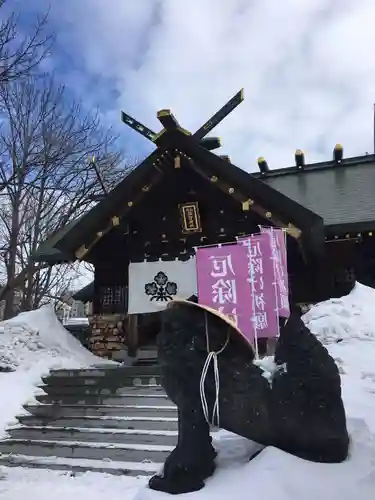 札幌諏訪神社の狛犬