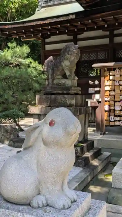 岡崎神社の狛犬