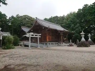 篠束神社の本殿・本堂