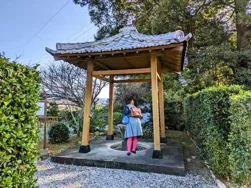 隣海院の手水