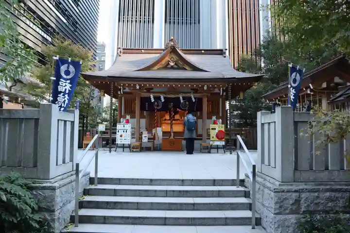福徳神社(芽吹稲荷)の本殿・本堂