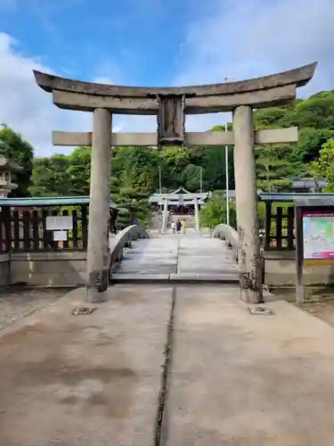 鶴羽根神社(広島県)