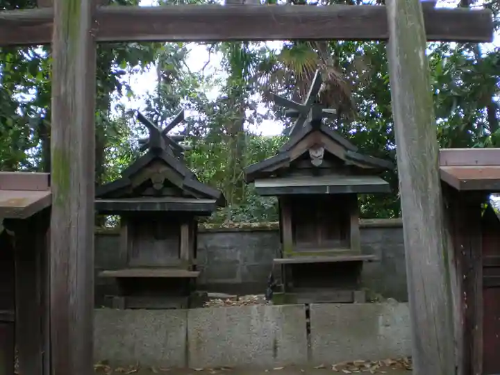 森市神社(村屋坐彌冨都比賣神社摂社)の末社・摂社