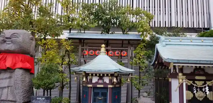 三囲神社銀座摂社のその他建物