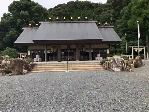 濱名惣社神明宮の本殿・本堂