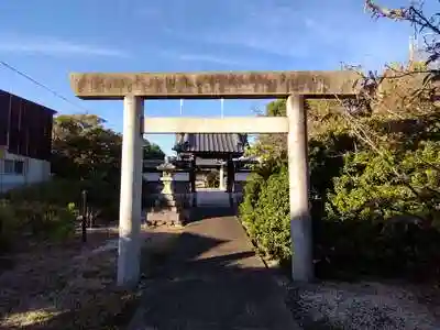 神明社の鳥居