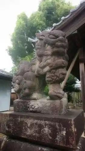 萩園神社の狛犬