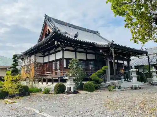 浄土寺の{uncategorized: "未分類", other: "その他", undefined: "問題あり", building: "その他建物", grave: "お墓", sacred_gate: "鳥居", guardian: "狛犬", statue: "像", buddha: "仏像", history: "歴史", nature: "自然", garden: "庭園", animal: "動物", pagoda: "塔", temizu: "手水舎", mountain_gate: "山門・神門", sanctuary: "本殿・本堂", subordinate: "末社・摂社", art: "芸術", scenery: "景色", jizo: "地蔵", ema: "絵馬", goshuin: "御朱印", omikuji: "おみくじ", items: "授与品その他", amulet: "お守り", goshuincho: "御朱印帳", eats: "食事", festival: "お祭り", votive_dance: "神楽", shichigosan: "七五三参", wedding: "結婚式", experience: "体験その他", initially: "初詣", around: "周辺", anti_infection: "感染症対策"}
