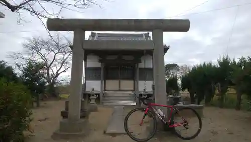 八幡神社の鳥居