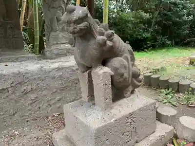 八雲神社の狛犬