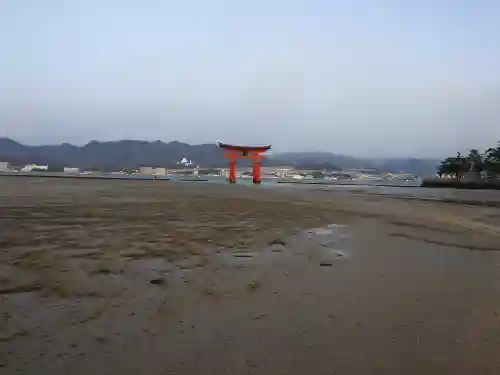 厳島神社(広島県)