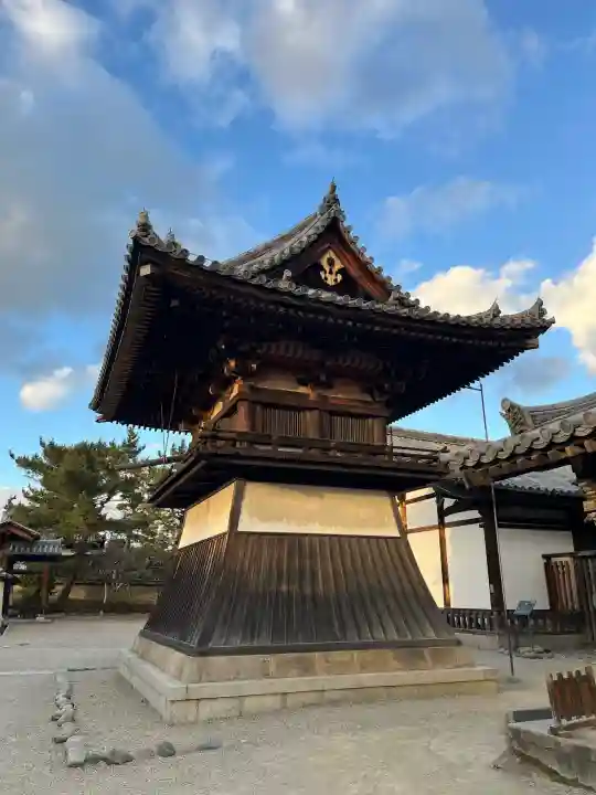 法隆寺の{uncategorized: "未分類", other: "その他", undefined: "問題あり", building: "その他建物", grave: "お墓", sacred_gate: "鳥居", guardian: "狛犬", statue: "像", buddha: "仏像", history: "歴史", nature: "自然", garden: "庭園", animal: "動物", pagoda: "塔", temizu: "手水舎", mountain_gate: "山門・神門", sanctuary: "本殿・本堂", subordinate: "末社・摂社", art: "芸術", scenery: "景色", jizo: "地蔵", ema: "絵馬", goshuin: "御朱印", omikuji: "おみくじ", items: "授与品その他", amulet: "お守り", goshuincho: "御朱印帳", eats: "食事", festival: "お祭り", votive_dance: "神楽", shichigosan: "七五三参", wedding: "結婚式", experience: "体験その他", initially: "初詣", around: "周辺", anti_infection: "感染症対策"}