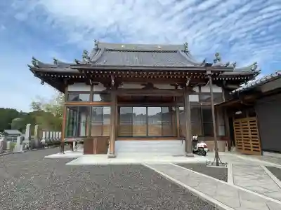 阿弥陀寺の{uncategorized: "未分類", other: "その他", undefined: "問題あり", building: "その他建物", grave: "お墓", sacred_gate: "鳥居", guardian: "狛犬", statue: "像", buddha: "仏像", history: "歴史", nature: "自然", garden: "庭園", animal: "動物", pagoda: "塔", temizu: "手水舎", mountain_gate: "山門・神門", sanctuary: "本殿・本堂", subordinate: "末社・摂社", art: "芸術", scenery: "景色", jizo: "地蔵", ema: "絵馬", goshuin: "御朱印", omikuji: "おみくじ", items: "授与品その他", amulet: "お守り", goshuincho: "御朱印帳", eats: "食事", festival: "お祭り", votive_dance: "神楽", shichigosan: "七五三参", wedding: "結婚式", experience: "体験その他", initially: "初詣", around: "周辺", anti_infection: "感染症対策"}