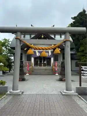 烈々布神社の鳥居