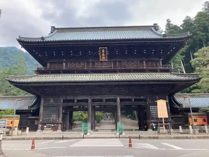 久遠寺(山梨県)
