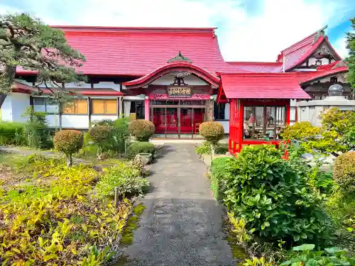 神宮寺の本殿