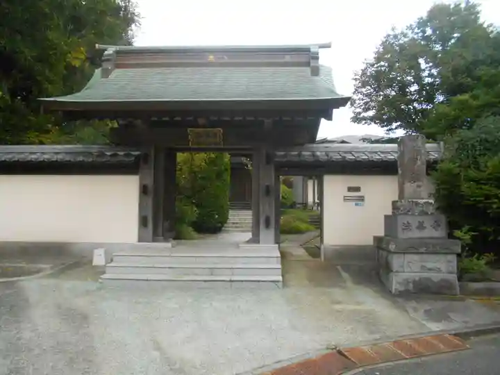 法善寺の山門・神門