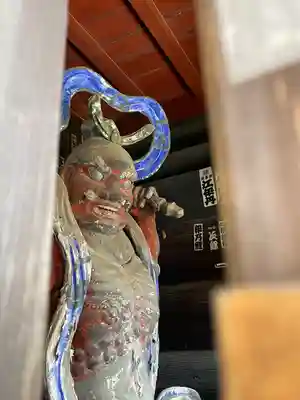 金昌寺の像
