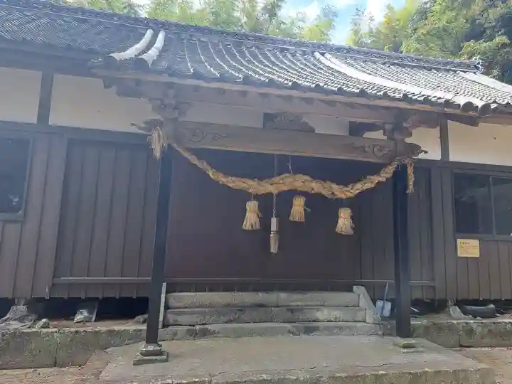 黒雄社(大分県)