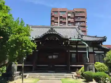 長遠寺の本殿・本堂