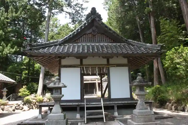 養父神社(滋賀県)