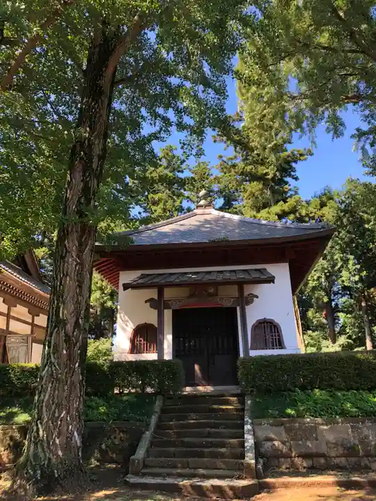 弘経寺の本殿・本堂