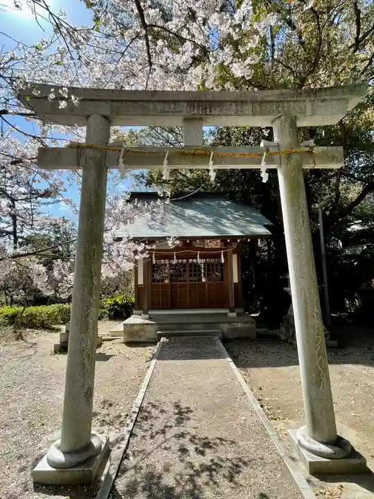 萩原神社の末社・摂社