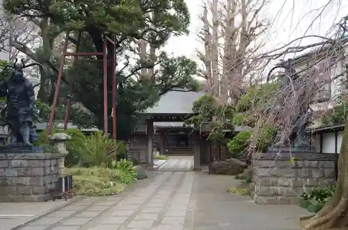 西光院の山門