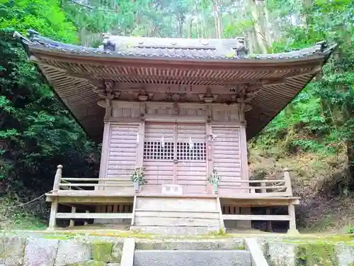 八幡神社松平東照宮の本殿