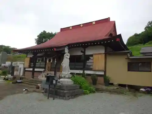 伊勢原 法泉寺の本殿・本堂