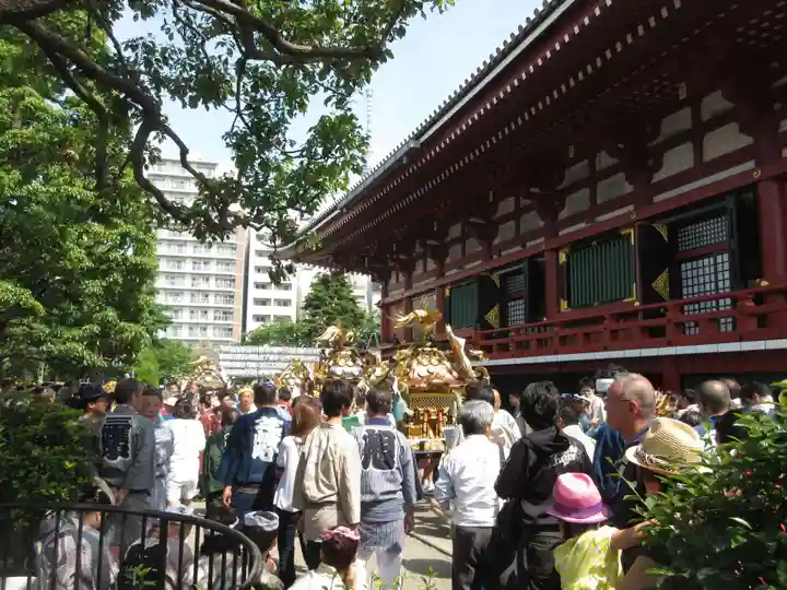 浅草寺のお祭り