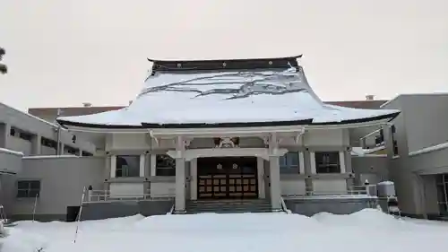 昭徳寺の本殿・本堂