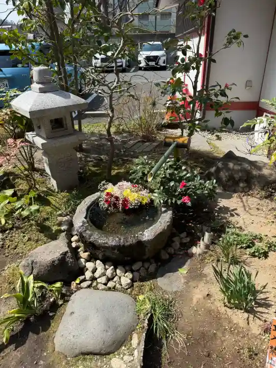 仙台大神宮の{uncategorized: "未分類", other: "その他", undefined: "問題あり", building: "その他建物", grave: "お墓", sacred_gate: "鳥居", guardian: "狛犬", statue: "像", buddha: "仏像", history: "歴史", nature: "自然", garden: "庭園", animal: "動物", pagoda: "塔", temizu: "手水舎", mountain_gate: "山門・神門", sanctuary: "本殿・本堂", subordinate: "末社・摂社", art: "芸術", scenery: "景色", jizo: "地蔵", ema: "絵馬", goshuin: "御朱印", omikuji: "おみくじ", items: "授与品その他", amulet: "お守り", goshuincho: "御朱印帳", eats: "食事", festival: "お祭り", votive_dance: "神楽", shichigosan: "七五三参", wedding: "結婚式", experience: "体験その他", initially: "初詣", around: "周辺", anti_infection: "感染症対策"}