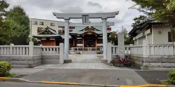 西之宮稲荷神社の鳥居