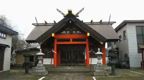 輪西稲荷神社の本殿