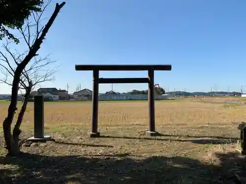 八幡神社の鳥居